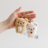 「リラックマ『BASIC RILAKKUMA Flower』ぶらさげぬいぐるみ」各種（C）2025 SAN-X CO., LTD. ALL RIGHTS RESERVED.