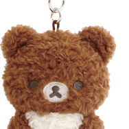 「リラックマ『BASIC RILAKKUMA Flower』ぶらさげぬいぐるみ チャイロイコグマ」（C）2025 SAN-X CO., LTD. ALL RIGHTS RESERVED.