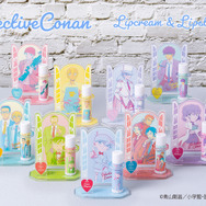 『Lovisia 名探偵コナンリップクリーム＆リップスタンド セット』各1,870円（税込）