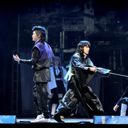 『舞台「鬼滅の刃」其ノ伍 襲撃 刀鍛冶の里』舞台写真（C）吾峠呼世晴／集英社（C）舞台「鬼滅の刃」製作委員会