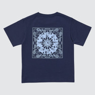 ユニクロ「KIDS ディズニー イン ブルー UT」カラー：68 BLUE（C）Disney