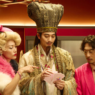 『パリピ孔明 THE MOVIE』場面写真