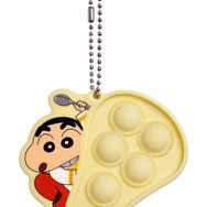 『映画クレヨンしんちゃん 超華麗！灼熱のカスカベダンサーズ』前売特典（C）臼井儀人／双葉社・シンエイ・テレビ朝日・ADK 2025