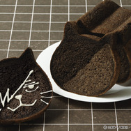 アニメ『ハイキュー‼』が「ねこねこ食パン」とコラボ。「ねこねこ食パン×ハイキュー!! クロオネコ」（C）古舘春一／集英社・「ハイキュー!!」製作委員会