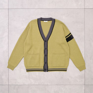 TVアニメ『ブルーロック』× earth music＆ecology Japan Label「ニットカーディガン 潔 世一 モデル＜グリーン＞」