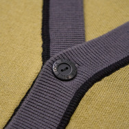 TVアニメ『ブルーロック』× earth music＆ecology Japan Label「ニットカーディガン 潔 世一 モデル＜グリーン＞」