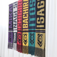 TVアニメ『ブルーロック』× earth music＆ecology Japan Label「サッカーマフラー」