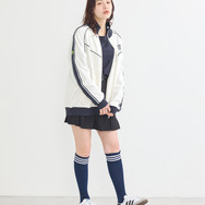 TVアニメ『ブルーロック』× earth music＆ecology Japan Label「トラックジャケット 潔 世一 モデル＜グリーン＞」