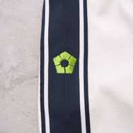 TVアニメ『ブルーロック』× earth music＆ecology Japan Label「トラックジャケット 潔 世一 モデル＜グリーン＞」