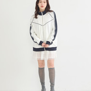 TVアニメ『ブルーロック』× earth music＆ecology Japan Label「トラックジャケット 汎用モデル＜ホワイト＞」