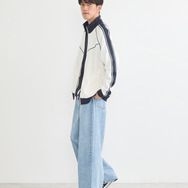 TVアニメ『ブルーロック』× earth music＆ecology Japan Label「トラックジャケット 汎用モデル＜ホワイト＞」