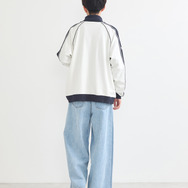 TVアニメ『ブルーロック』× earth music＆ecology Japan Label「トラックジャケット 汎用モデル＜ホワイト＞」