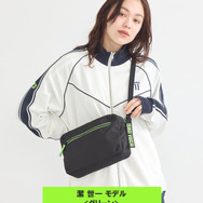 TVアニメ『ブルーロック』× earth music＆ecology Japan Label「クリアショルダーバッグ 潔 世一 モデル＜グリーン＞」