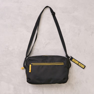 TVアニメ『ブルーロック』× earth music＆ecology Japan Label「クリアショルダーバッグ 蜂楽 廻 モデル＜イエロー＞」