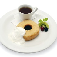 「BLEACH WORLD」が2025年6月より全国各地で開催。東京会場フードメニュー「敵襲だ　先ずは紅茶でも淹れようか」プレート（C）TITE KUBO/SHUEISHA（C）久保帯人／集英社・テレビ東京・ｄｅｎｔｓｕ・ぴえろ（C）Bandai Namco Amusement Inc.