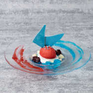 轟焦凍＆荼毘の二つの赫灼フローズンムース（C）堀越耕平／集英社