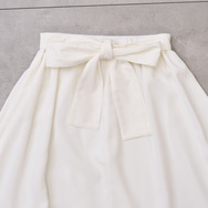 『ふたりはプリキュア』× earth music＆ecology Japan Label「ふたりはプリキュア レイヤードスカート」（C）東映アニメーション