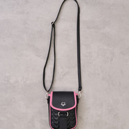 『ふたりはプリキュア』× earth music＆ecology Japan Label「ふたりはプリキュア ミニショルダーバッグ」（C）東映アニメーション