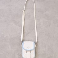 『ふたりはプリキュア』× earth music＆ecology Japan Label「ふたりはプリキュア ミニショルダーバッグ」（C）東映アニメーション