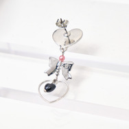 『ふたりはプリキュア』× earth music＆ecology Japan Label「ふたりはプリキュア ピアス」（C）東映アニメーション