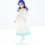 『ふたりはプリキュア』× earth music＆ecology Japan Label「ふたりはプリキュア 雪城ほのか アクリルスタンド」（C）東映アニメーション