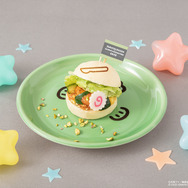 家入硝子 × ハンギョドン エビチリバーガー