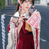 博麗霊夢／上坂すみれ（X：@uesaka_official）