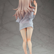 緒山まひろ 1/4 ニートTシャツ～大人な下着に挑戦！～