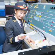 TVアニメ『紫雲寺家の子供たち』×小田急電鉄