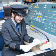 TVアニメ『紫雲寺家の子供たち』×小田急電鉄