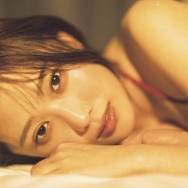 夏吉ゆうこ写真集 悠々吉日 メイキングDVD付き限定表紙版