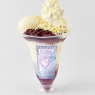 「BLEACH THE LOCUS OF BRAVE Ⅱ」コラボメニューの「ホワイトパフェ-白霞罸-」（C）TITE KUBO/SHUEISHA（C）久保帯人／集英社・テレビ東京・ｄｅｎｔｓｕ・ぴえろ