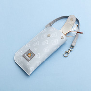 「ゲーミングリラックマ ストラップ付メガネケース」（C）2025 SAN-X CO., LTD. ALL RIGHTS RESERVED.