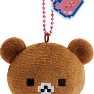 「ゲーミングリラックマ ぶらさげぬいぐるみ チャイロイコグマ」（C）2025 SAN-X CO., LTD. ALL RIGHTS RESERVED.