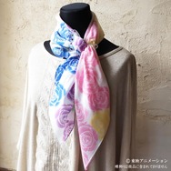 「Yes！プリキュア5GoGo！ スカーフ」（C）東映アニメーション