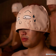 「永沢くんなりきりサウナハット」6,900円（税込）（C）さくらプロダクション/日本アニメーション（C）Nexus Co., Ltd.