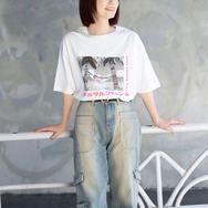 場面写ビッグシルエットＴシャツ～チルタイム～（C）さくらプロダクション/日本アニメーション（C）Nexus Co., Ltd.