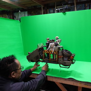 待望の続編『JUNK WORLD』日本語でさらにわかりやすい！ でも“ゴニョゴニョ語”も健在 【堀貴秀監督インタビュー】