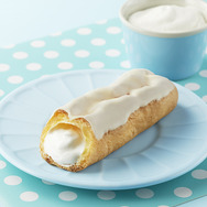「むちゃうまヨーグルトエクレア」