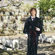 「谷山紀章50歳記念写真集　KRONICLE」(東京ニュース通信社刊)