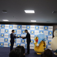 ピカチュウ&カビゴンが厚生労働大臣に表敬訪問！『ポケモンスリープ』“睡眠応援大使”に就任―株ポケ・宇都宮COOも登壇