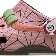 アニメ『鬼滅の刃』× Crocs「禰󠄀豆子 クラシック クロッグ」（C）吾峠呼世晴/集英社・アニプレックス・ufotable
