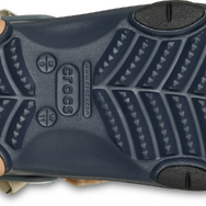 アニメ『鬼滅の刃』× Crocs「伊之助 オールテレイン クロッグ」（C）吾峠呼世晴/集英社・アニプレックス・ufotable