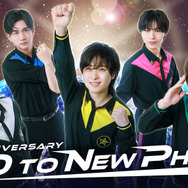 『GOALOUS5』熊谷健太郎（ゴーラスブルー）、小松昌平（ゴーラスグリーン）、寺島惇太（ゴーラスイエロー）、仲村宗悟（ゴーラスホワイト）、深町寿成（ゴーラスピンク）（C）GCREST