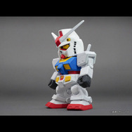 「ジャンボソフビフィギュアSD RX-78-2ガンダム-SDガンダム-」16,500円（税込）（C）創通・サンライズ