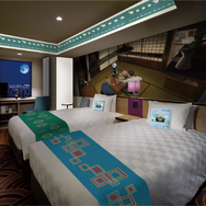 サンシャインシティプリンスホテル『エヴァンゲリオン』コラボのコンセプトルーム（鈴原家）（C）カラー