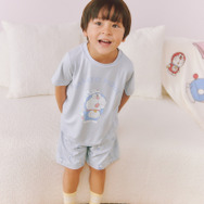 【ドラえもん】【キッズ】ワンポイントTシャツ、【ドラえもん】【キッズ】総柄ショートパンツ