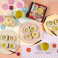 口福堂の和菓子職人に扮したコジコジのオリジナルイラストをあしらった掛け紙