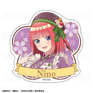 「五等分の花嫁＊　ダイカットステッカー【中野二乃】和パフェドレスver.」（C）春場ねぎ・講談社／「五等分の花嫁＊」製作委員会