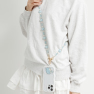 「とかげ　スマートフォンストラップ」使用例（C）2025 SAN-X CO., LTD. ALL RIGHTS RESERVED.